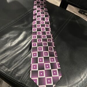 Bocara Elegant Purple Checkered Men's Tie 100% Silk